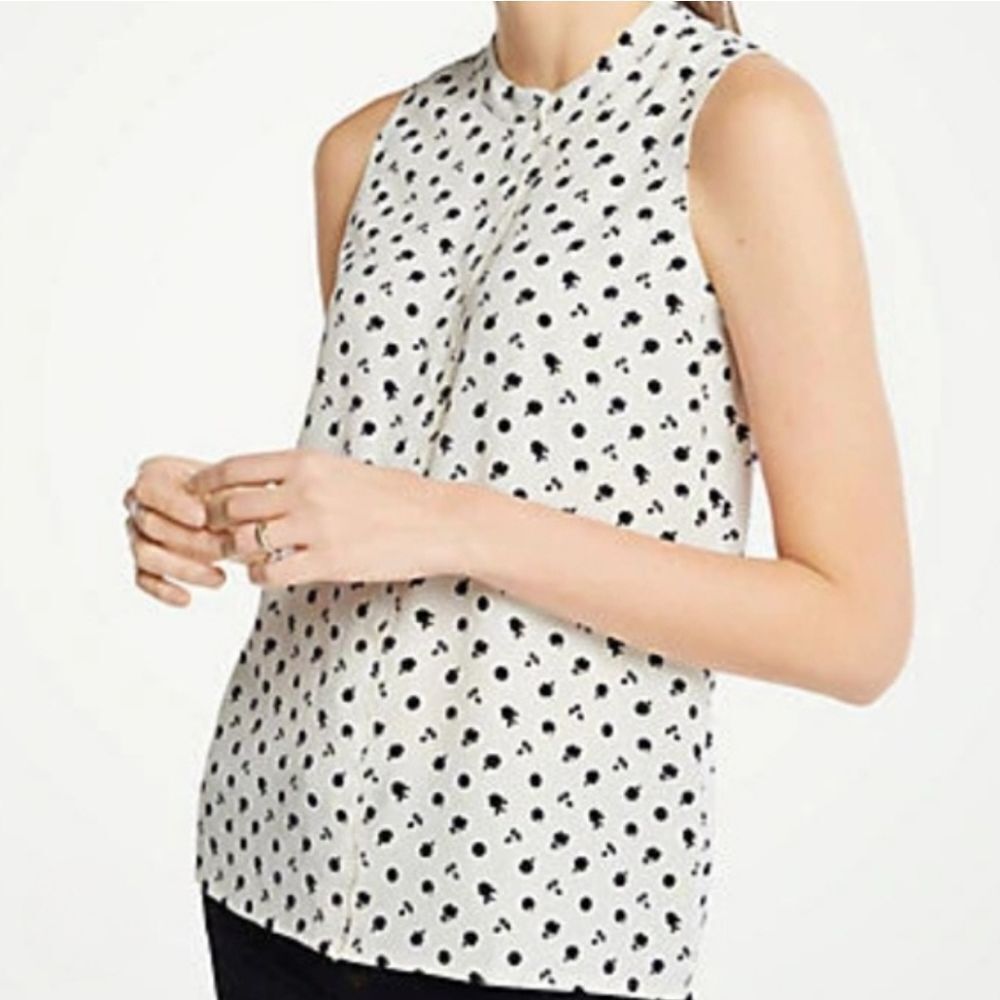 Ann Taylor Sleeveless White Ditzy Print Blouse